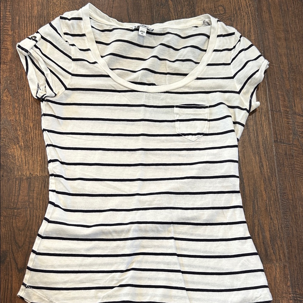 Express White and Black Striped Scoop Pocket Tee